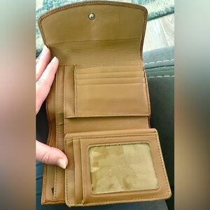 Vintage P&Y Genuine Leather Wallet 1980s – Classic Brown Bifold with Coin Pocket